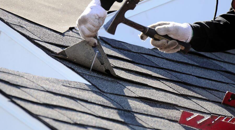 Professional gutter cleaning in Erwin, TN